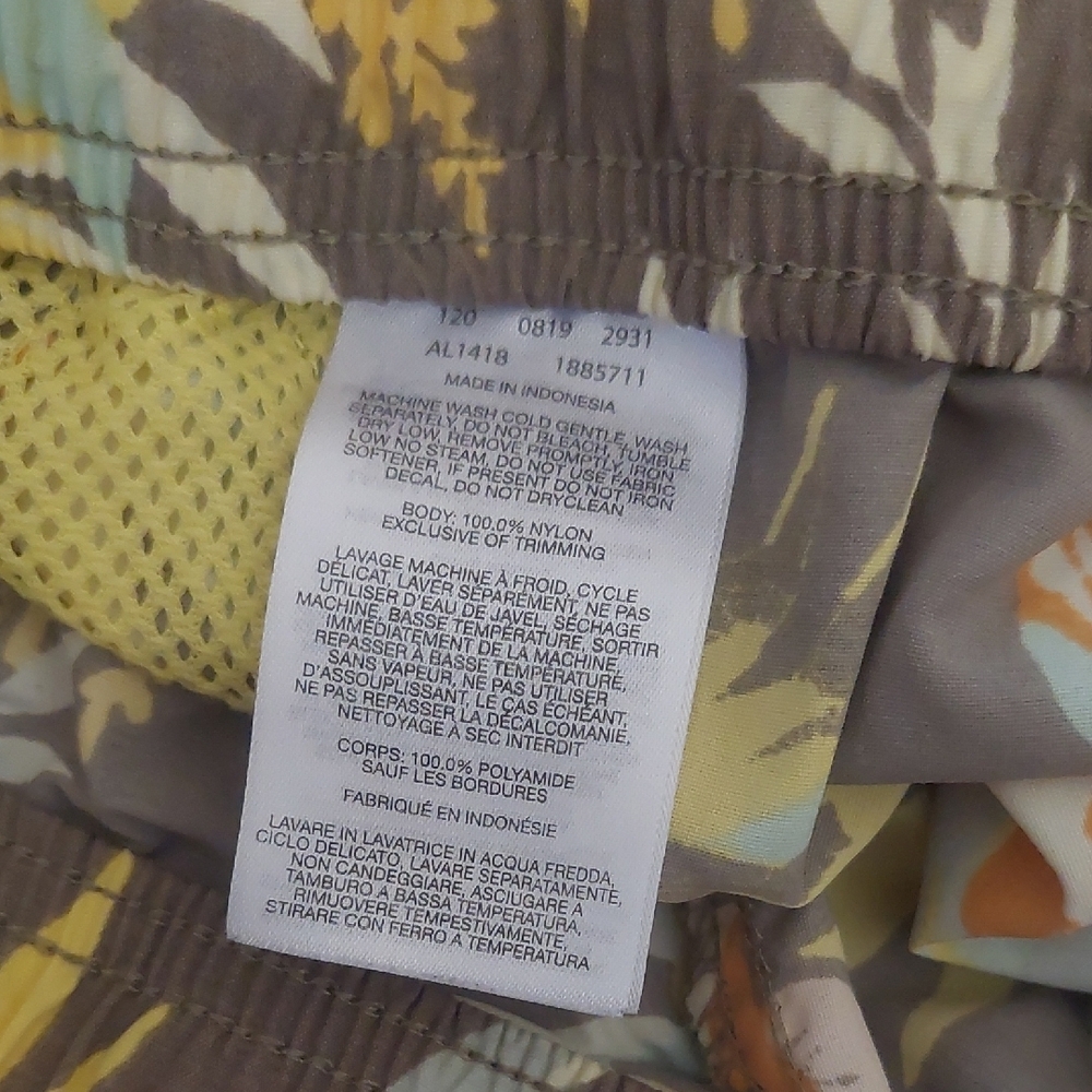 Columbia Women's Floral Print Shorts - Gray, Yellow, Orange - Picture 6 of 6